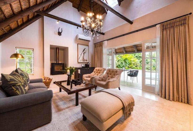 Отель Hunters Country House