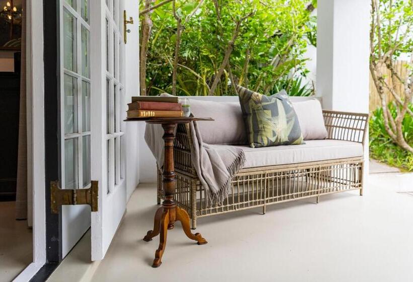 Отель Hunters Country House