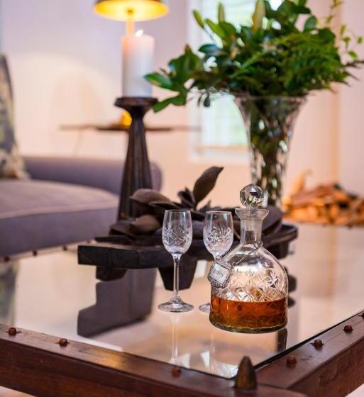 Отель Hunters Country House