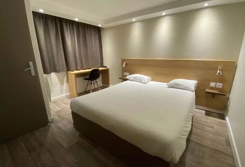 酒店 Kyriad Fontenay Tresigny