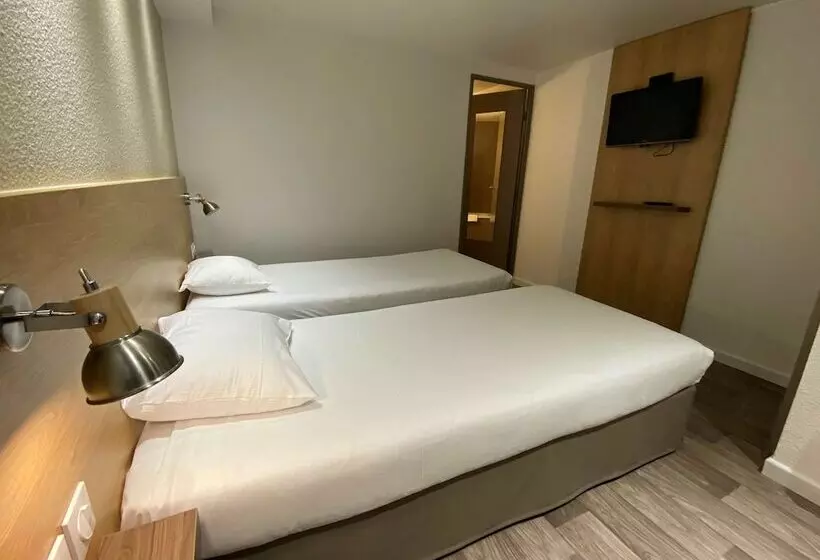 酒店 Kyriad Fontenay Tresigny