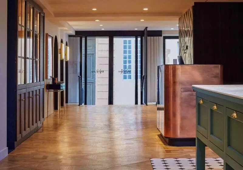 호텔 Mercure Versailles Chateau