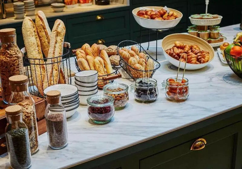 호텔 Mercure Versailles Chateau