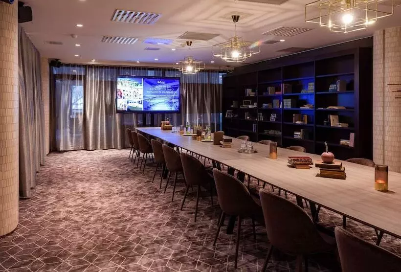 Radisson Blu Marina Palace Hotel, Turku