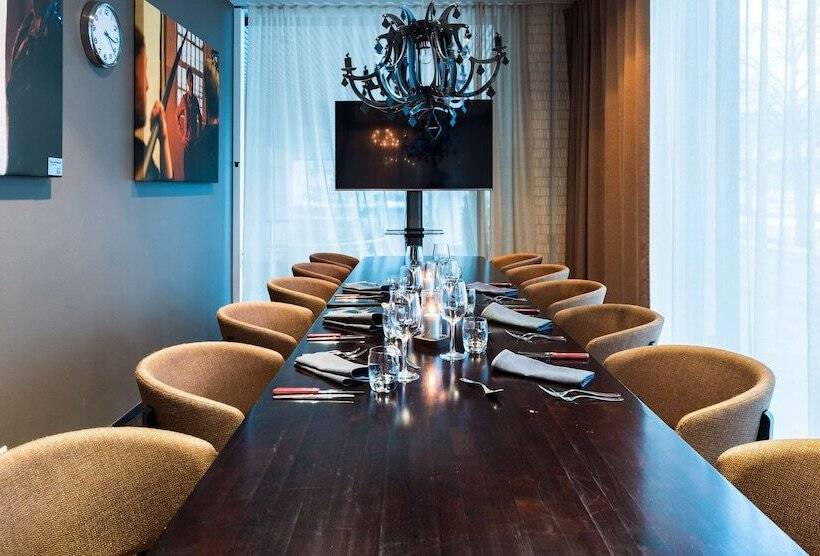 Radisson Blu Marina Palace Hotel, Turku