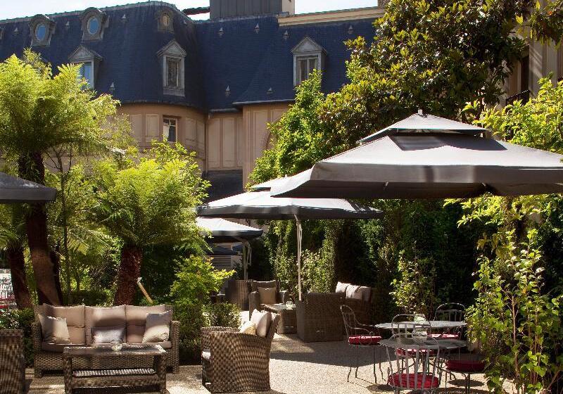 هتل Renaissance Paris Nobel Tour Eiffel