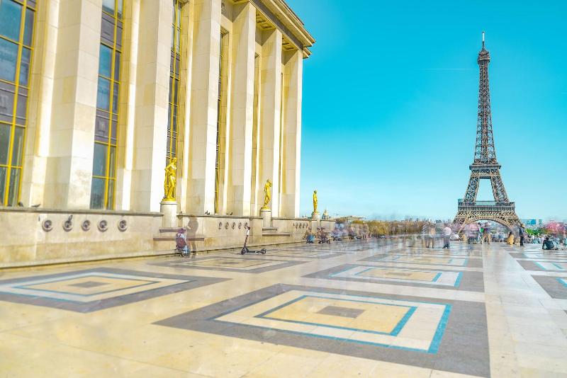 هتل Renaissance Paris Nobel Tour Eiffel