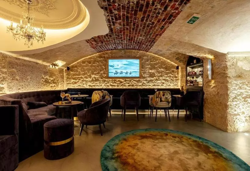 هتل Roi De Sicile   Rivoli    Luxury Apartment