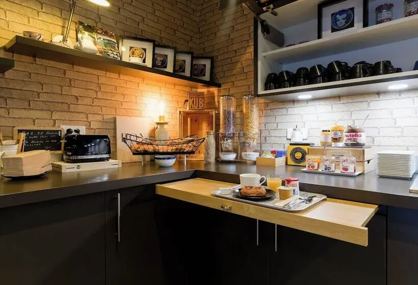 B&b Hotel Reims Centre Erlon