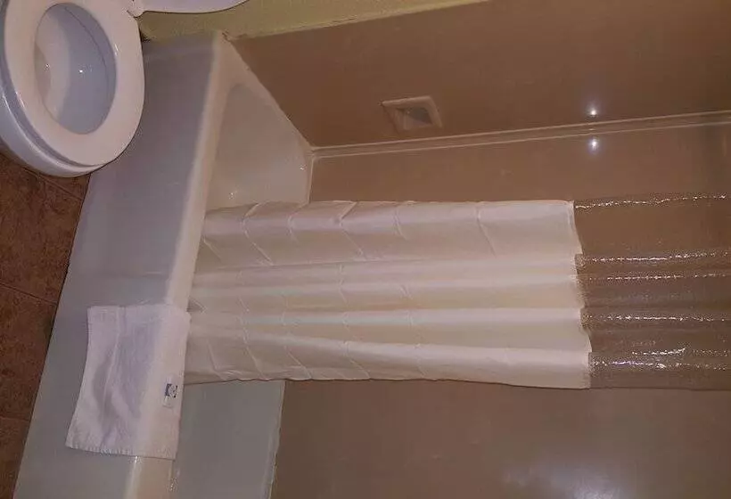 Hotelli American Inn Columbia