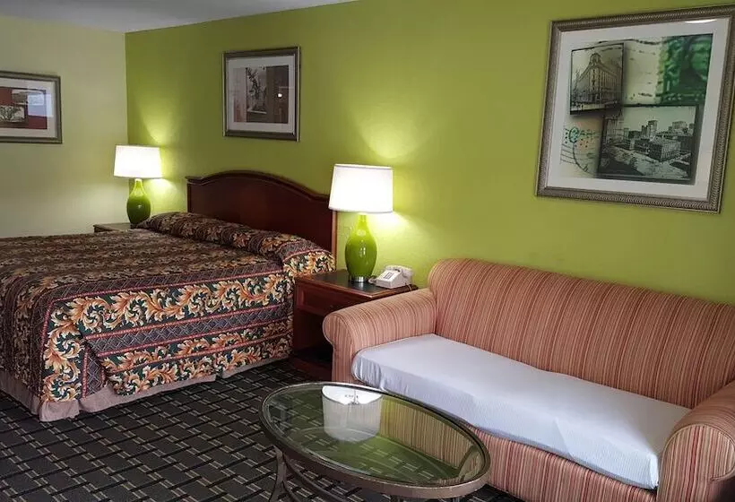 Hotelli American Inn Columbia