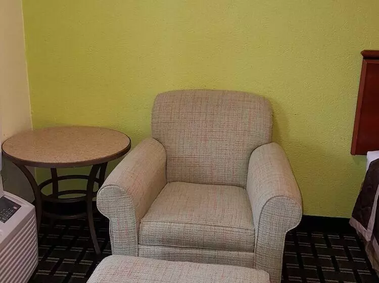 Hotelli American Inn Columbia