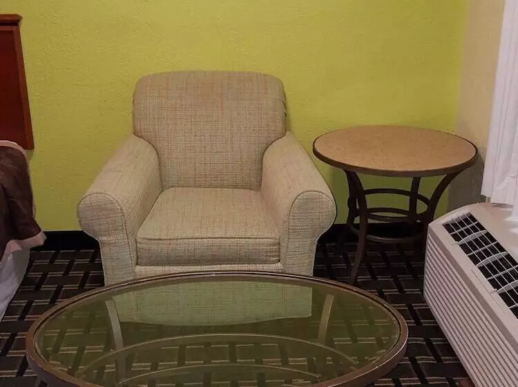 Hotelli American Inn Columbia