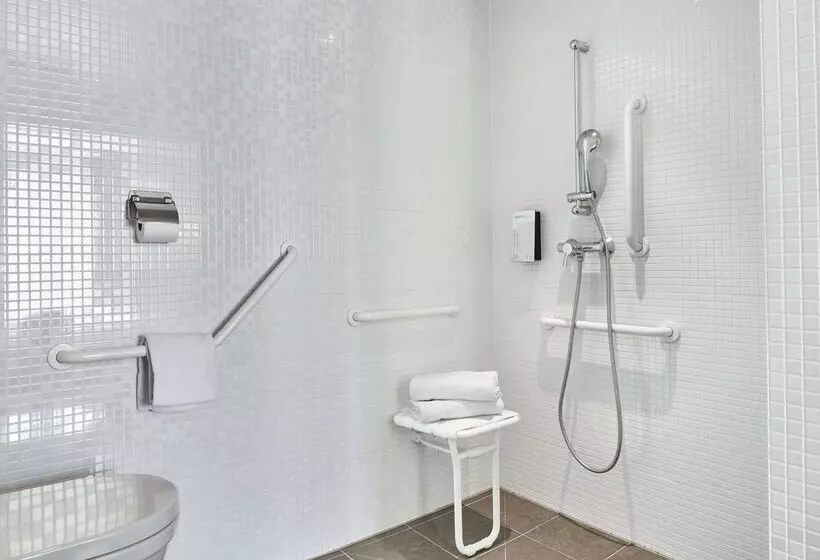 Campanile Hotel Nice Centre Acropolis