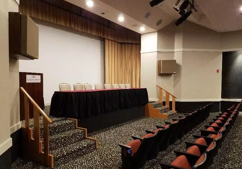 Отель Crowne Plaza Atlanta Sw Peachtree City, An Ihg