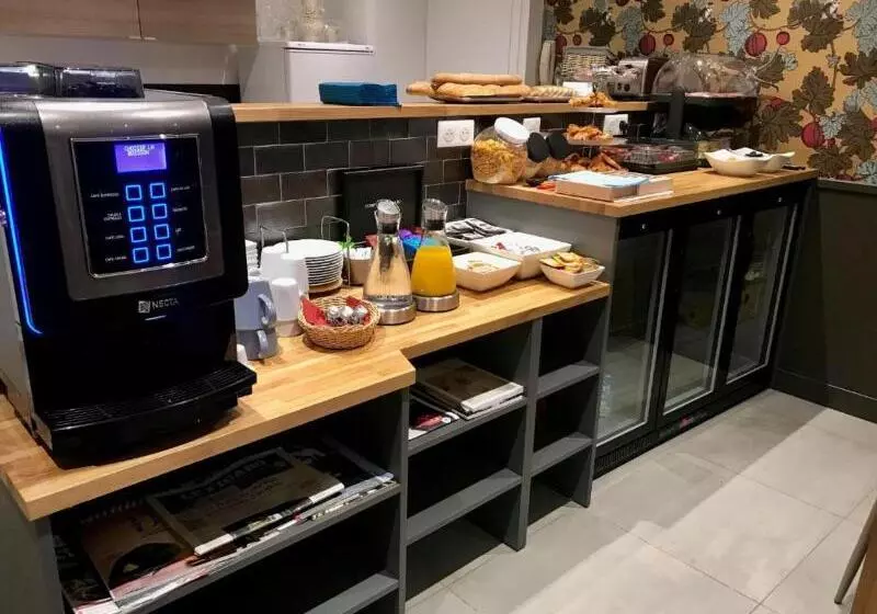 ホテル Excelsior Batignolles