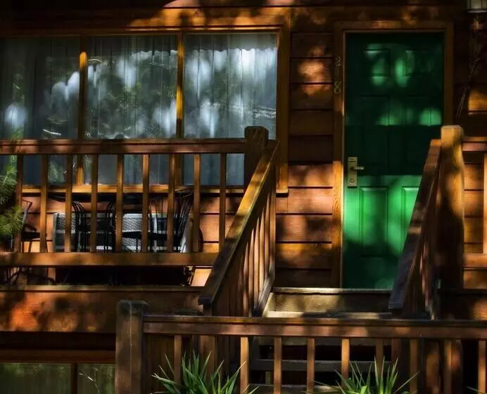 酒店 Flanigan`s Resort And Spa