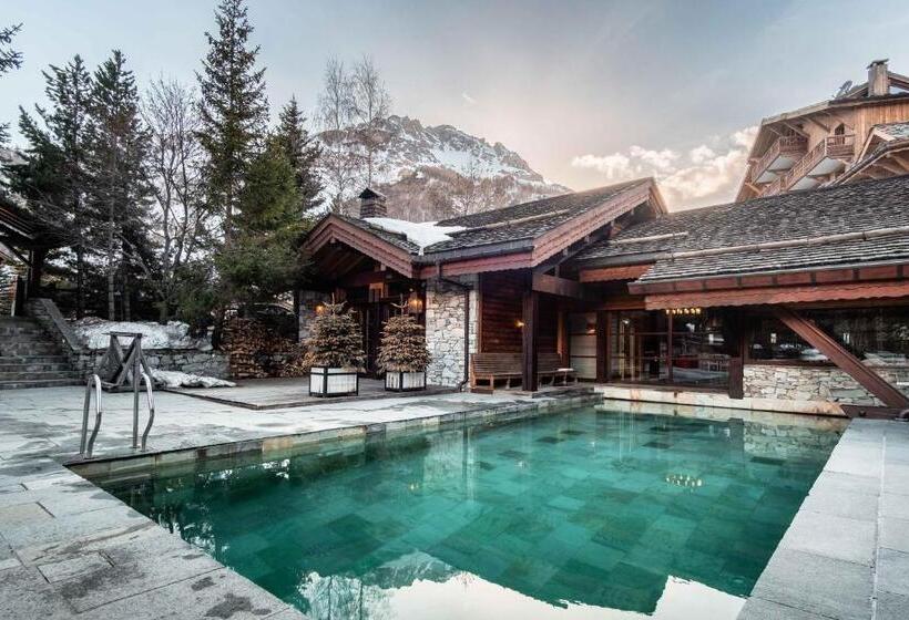 هتل Hôtel Le Blizzard