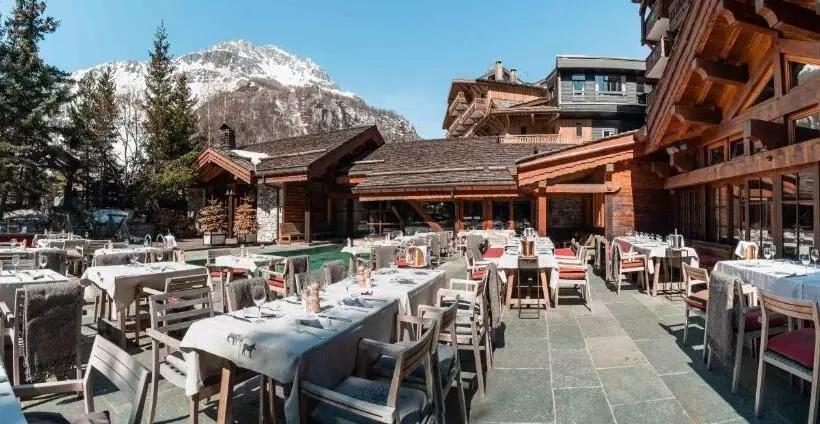 هتل Hôtel Le Blizzard