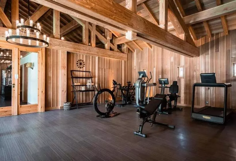 هتل Hôtel Le Blizzard