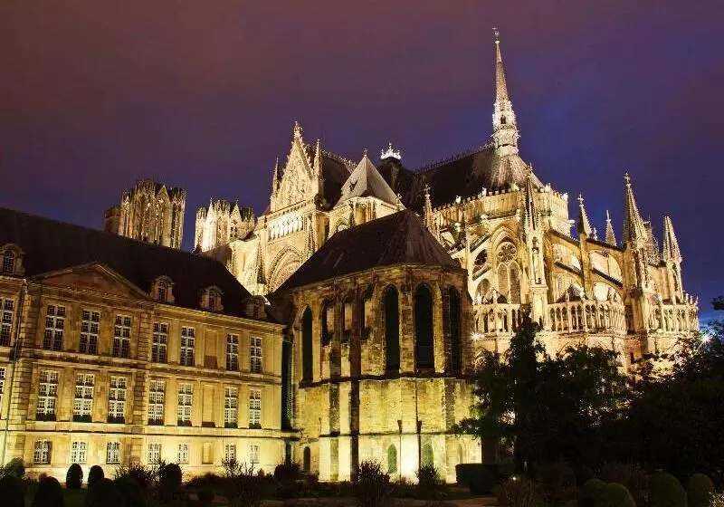 B&b Hotel Reims Centre Erlon