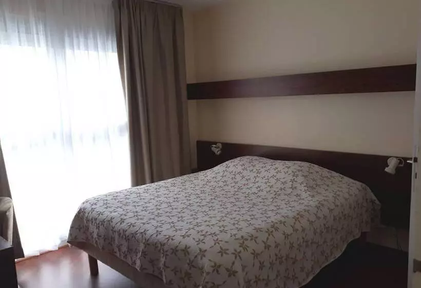 בית מלון כפרי Ker Vennaik