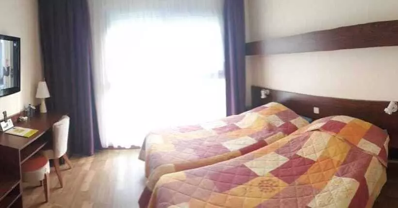 בית מלון כפרי Ker Vennaik