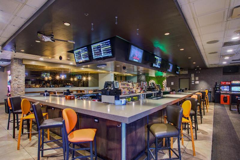 هتل Oasis At Gold Spike