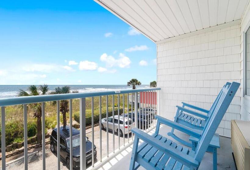 酒店 Ocean Isle Inn