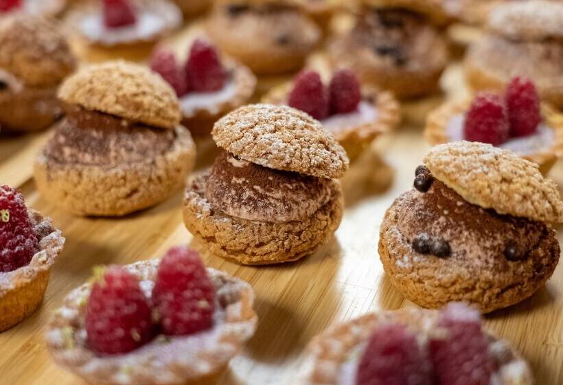 هتل Pullman Cannes Mandelieu Royal Casino