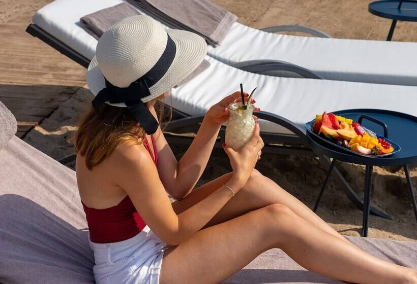 هتل Pullman Cannes Mandelieu Royal Casino