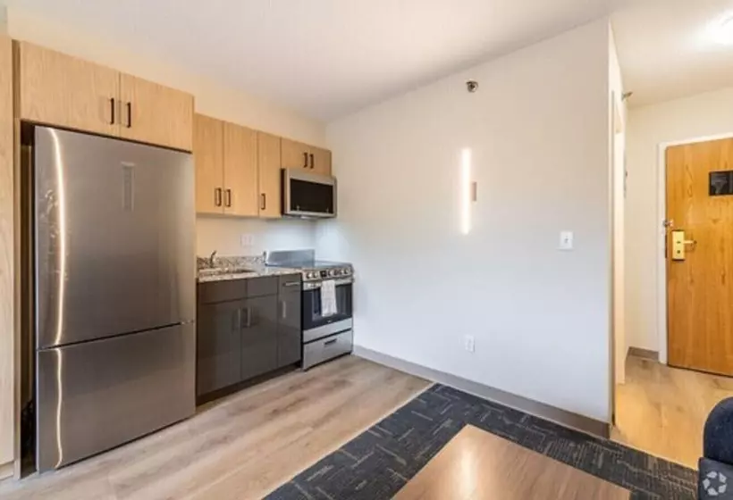 酒店 Residences At Solomon Pond