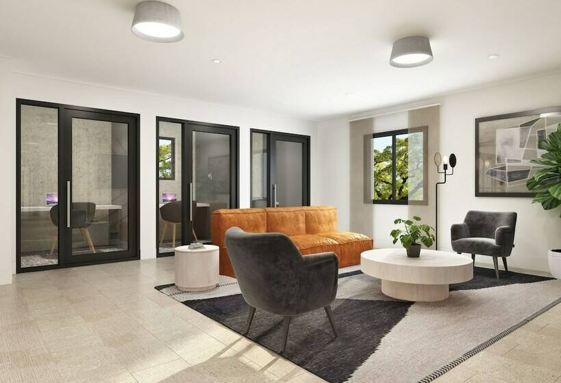 호텔 Residences At Solomon Pond