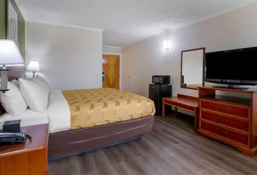 ホテル Quality Inn Roxboro South
