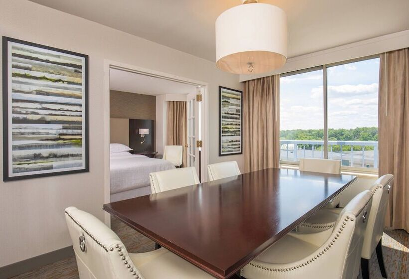 酒店 Sheraton Suites Chicago Elk Grove