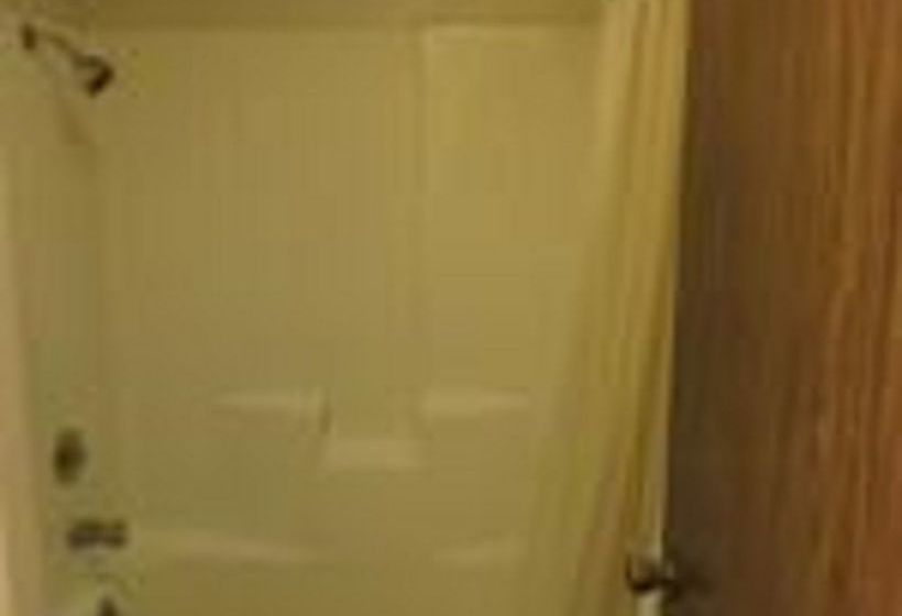 هتل University Inn