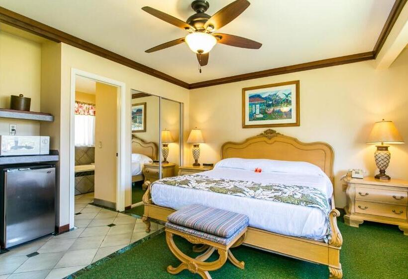 فندق Kauai Inn