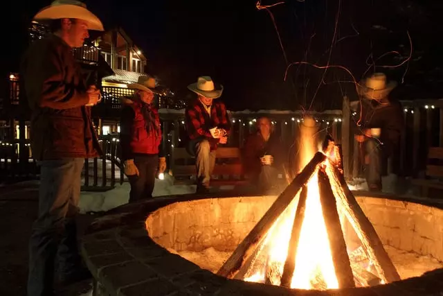 Отель Triple Creek Ranch