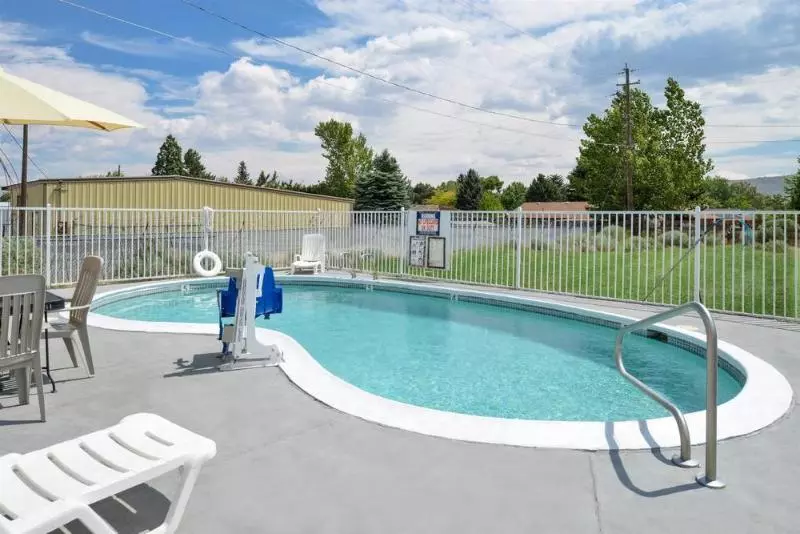 Мотель Americas Best Value Inn Carson City