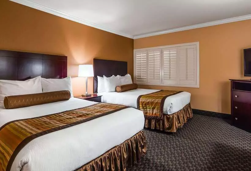 ホテル Best Western Plus Casino Royale   Center Strip