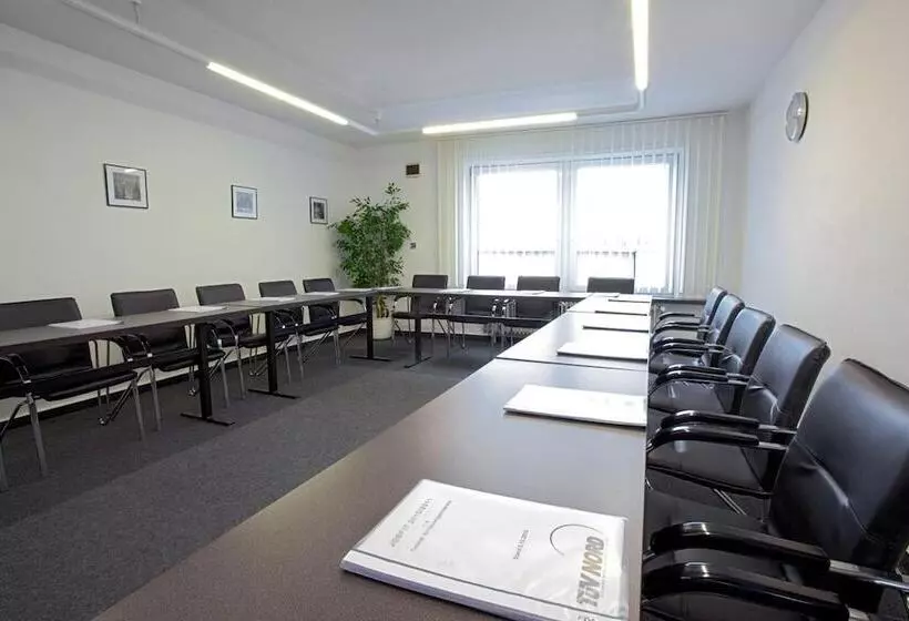 Centro Hotel Norderstedter Hof By Ina