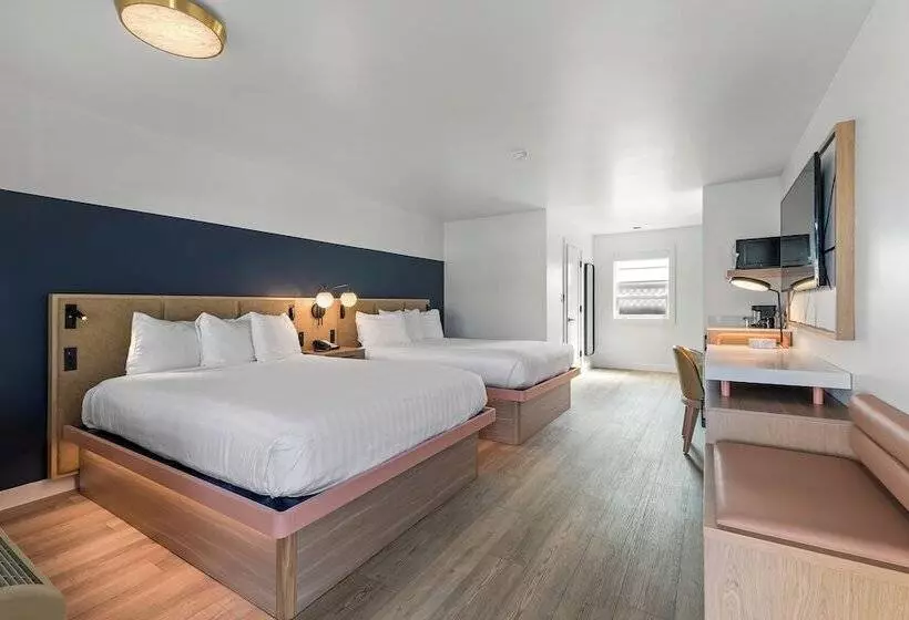 Goodspring Motel