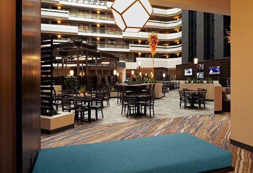 فندق Embassy Suites By Hilton Los Angeles International Airport North
