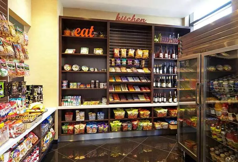 ホテル Embassy Suites By Hilton Los Angeles International Airport North