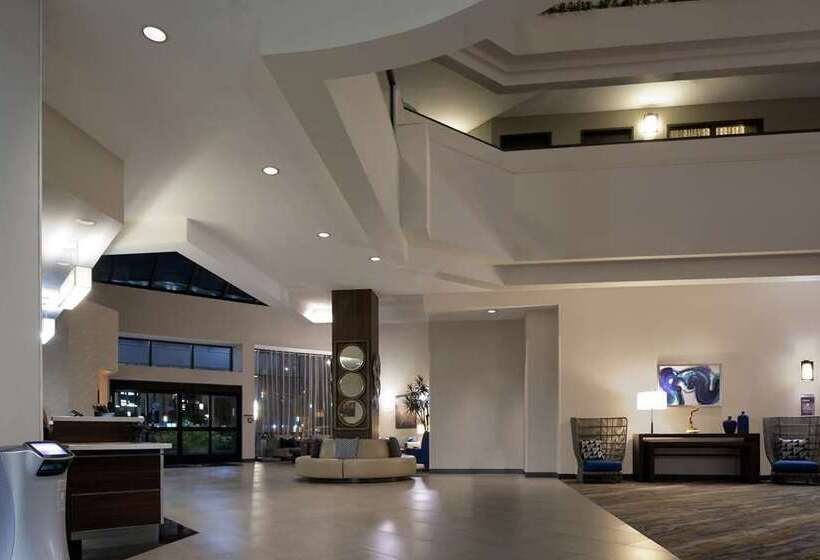 فندق Embassy Suites By Hilton Los Angeles International Airport North