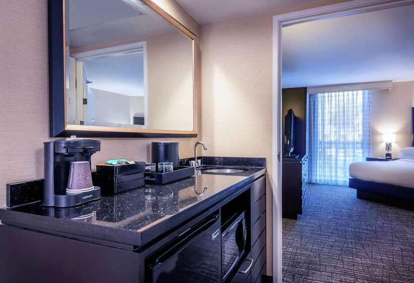 فندق Embassy Suites By Hilton Los Angeles International Airport North