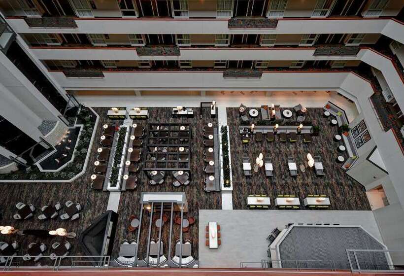 فندق Embassy Suites Little Rock