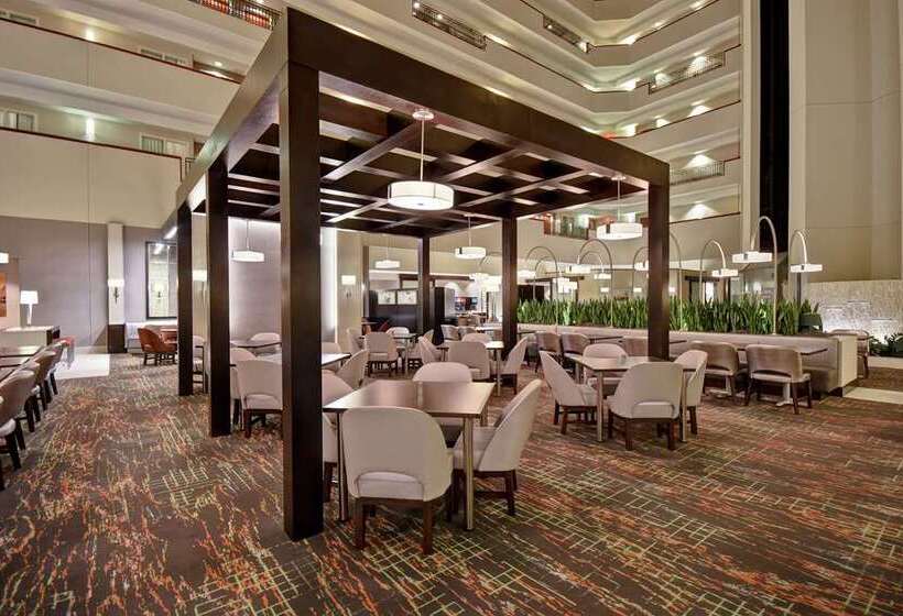 فندق Embassy Suites Little Rock