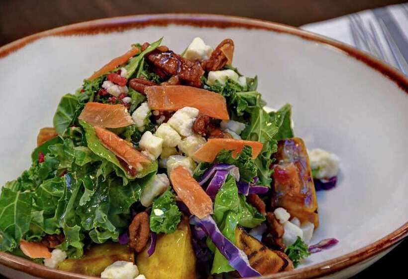 فندق Embassy Suites Little Rock