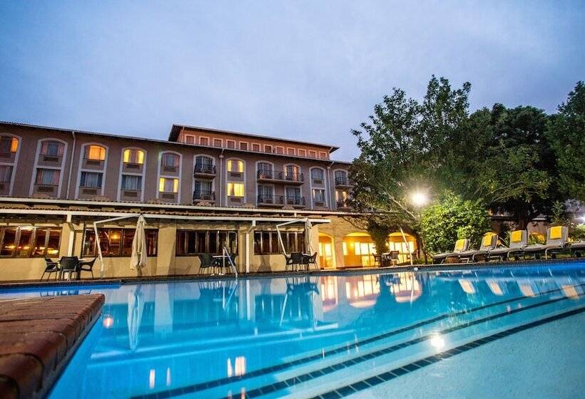 酒店 Garden Court Or Tambo International Airport